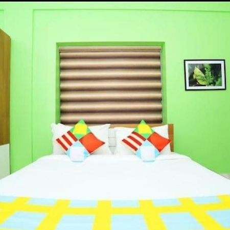 The Solo Apartments Kadavanthra Kochi Eksteriør billede